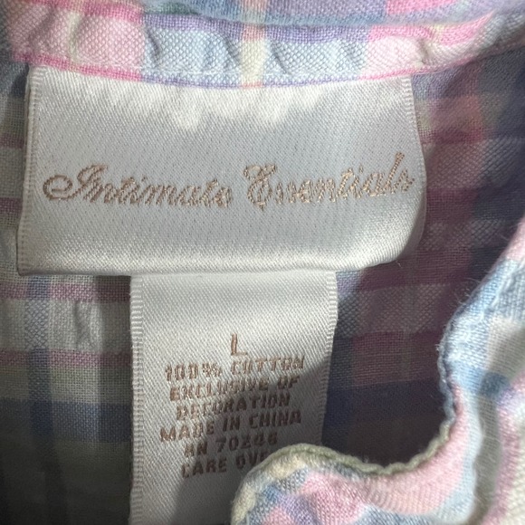 Intimate Essentials Vintage Pastel Plaid Smocked Long Sleeve 3/4 Zip Lounger - Picture 2 of 6